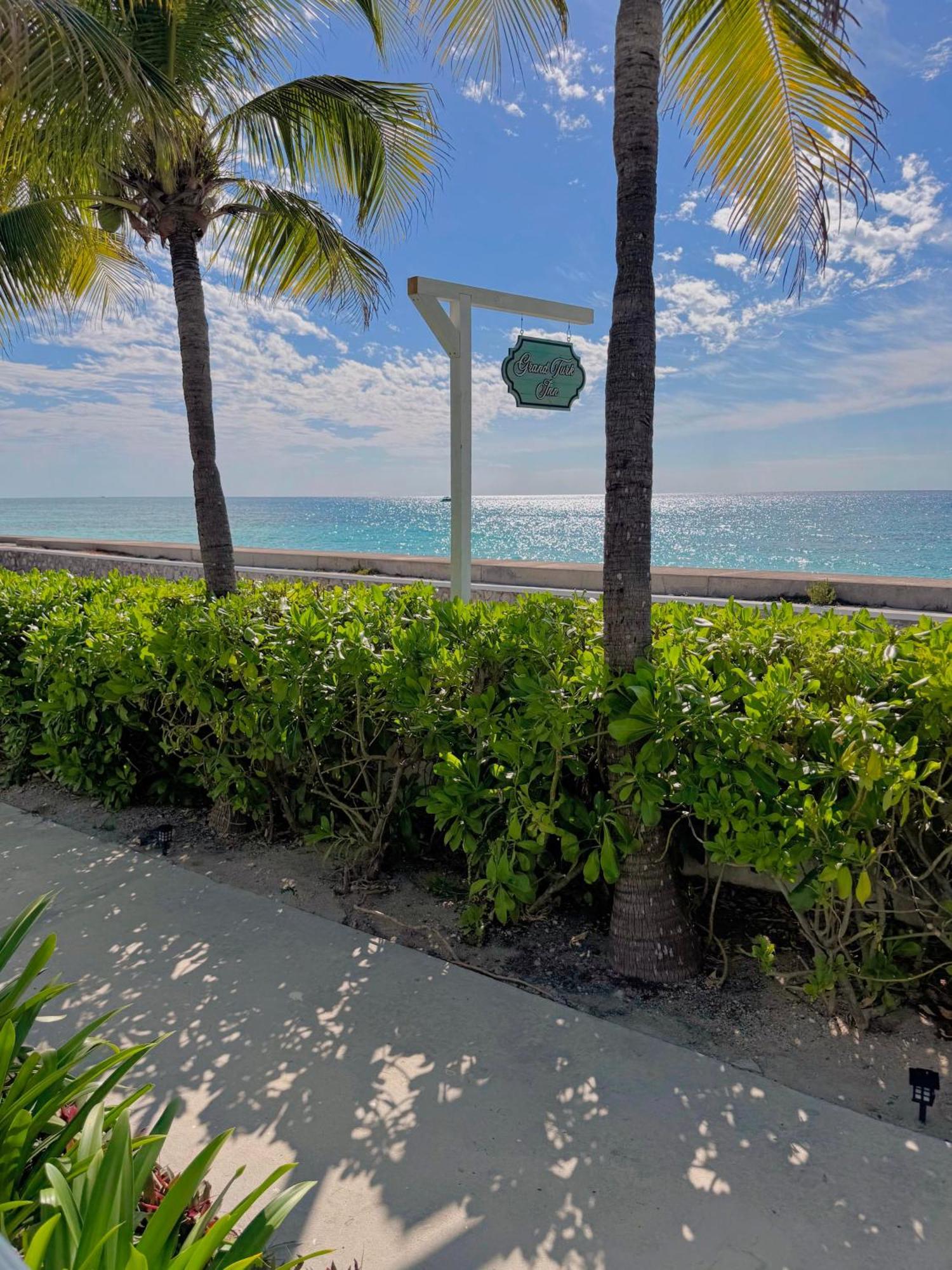 Grand Turk Inn Exterior photo